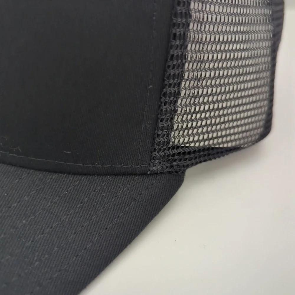 Quiksilver Boardriding Co Mens Black Mesh Trucker Hat Snapback Cap QSM25CA163